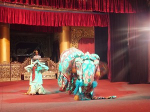 1130-2_ミャンマー舞踊