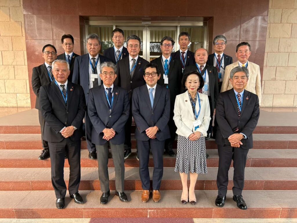 インド視察 - 沖縄経済同友会